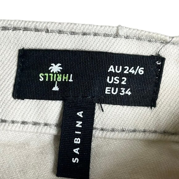 Welcome to my closet! - Picture 12 of 16